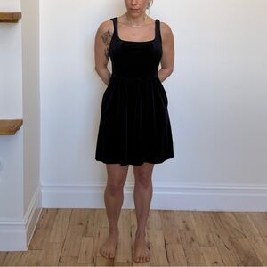 Old Navy Black Velvet Sweatheart Square Neckline Mini Dress